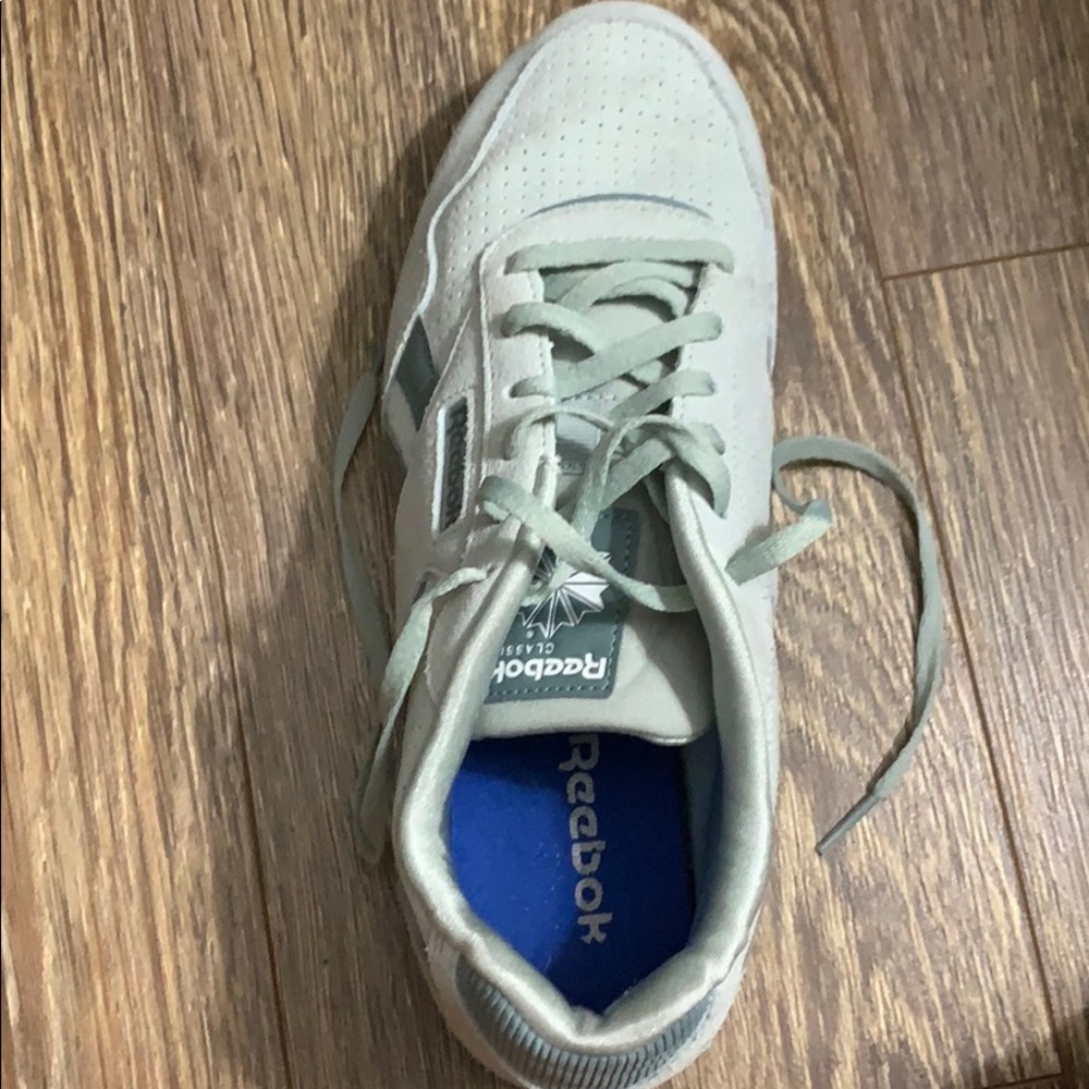 Reebok Tennis Shoes